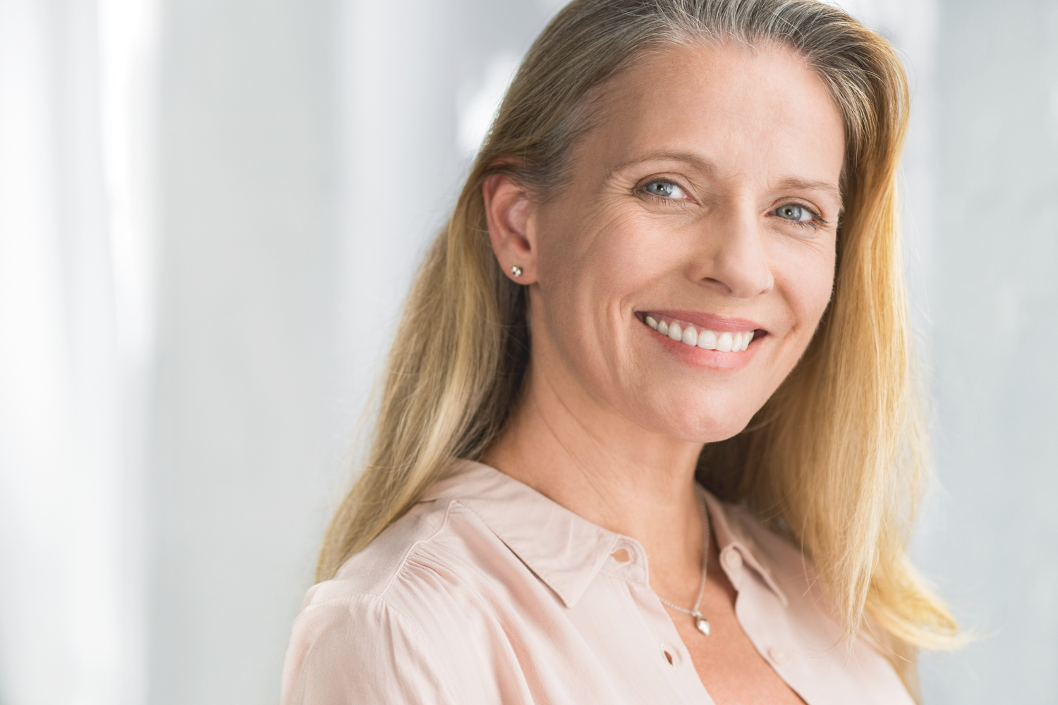 breathwork, youthful-skin, anti-aging, breathwork-exercises, benefits-of-breathwork, meditation, natural-skincare